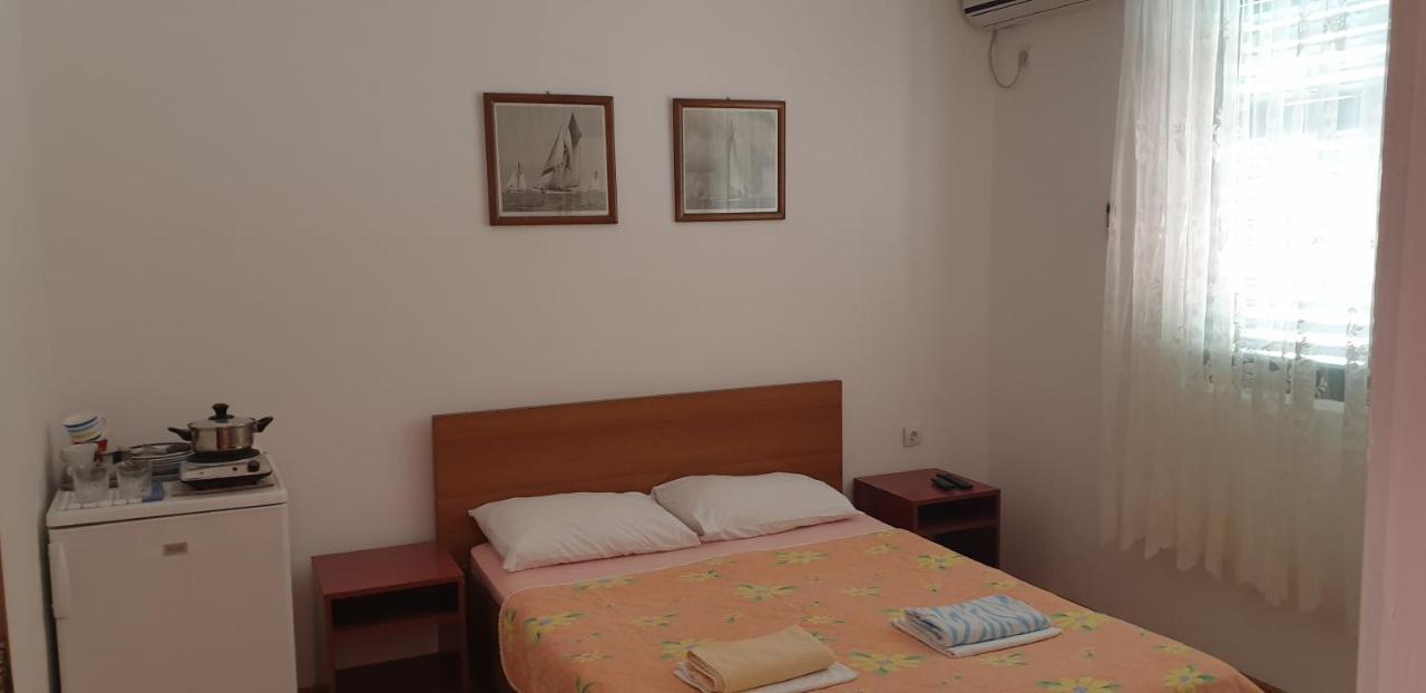 Apartment Sobe Jana *